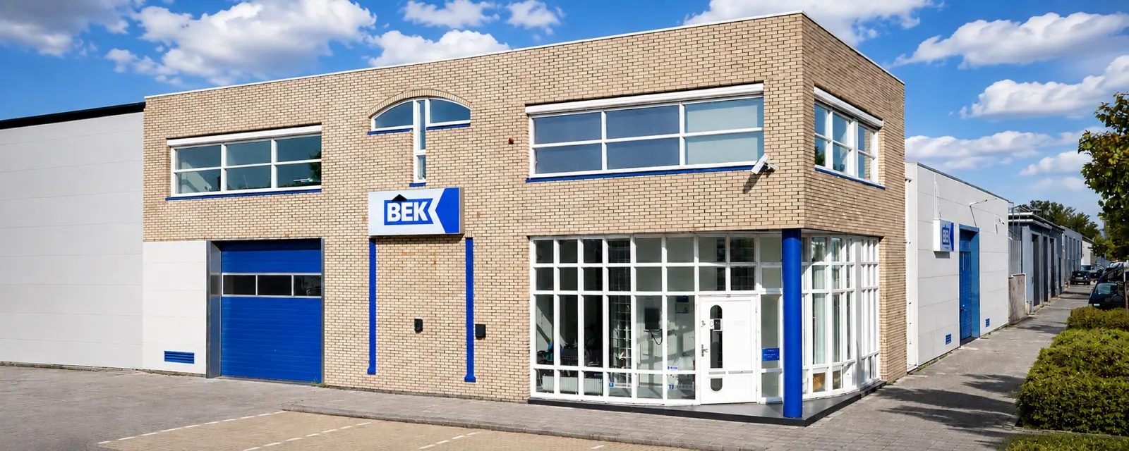 Het pand van Bek bv aan de Fokkerstraat in Schiedam